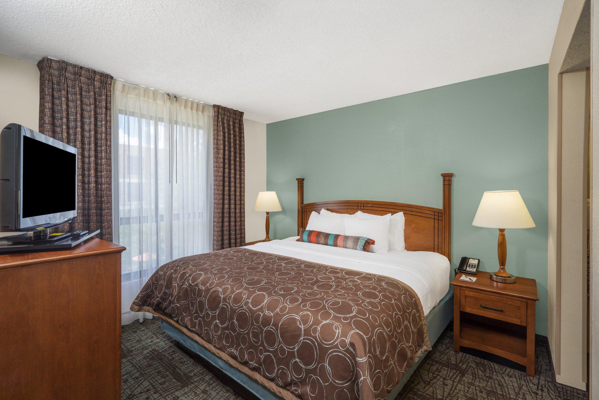 Staybridge Suites Memphis-Poplar Ave East, An Ihg Hotel Ngoại thất bức ảnh